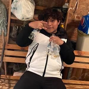 Meet your Posher, Luis